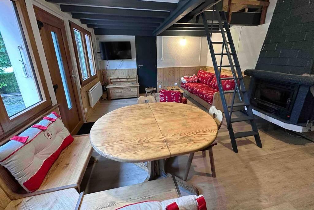 MétabiefCharmant Chalet Le Bouton D'Or别墅 外观 照片